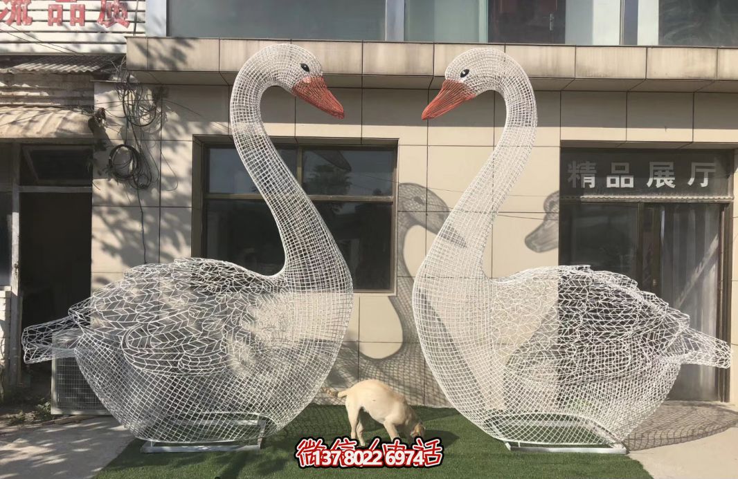 不銹鋼天鵝雕塑,給您的景區增添一抹優雅氣息 不銹鋼天鵝雕塑,給您的景區增添一抹優雅氣息