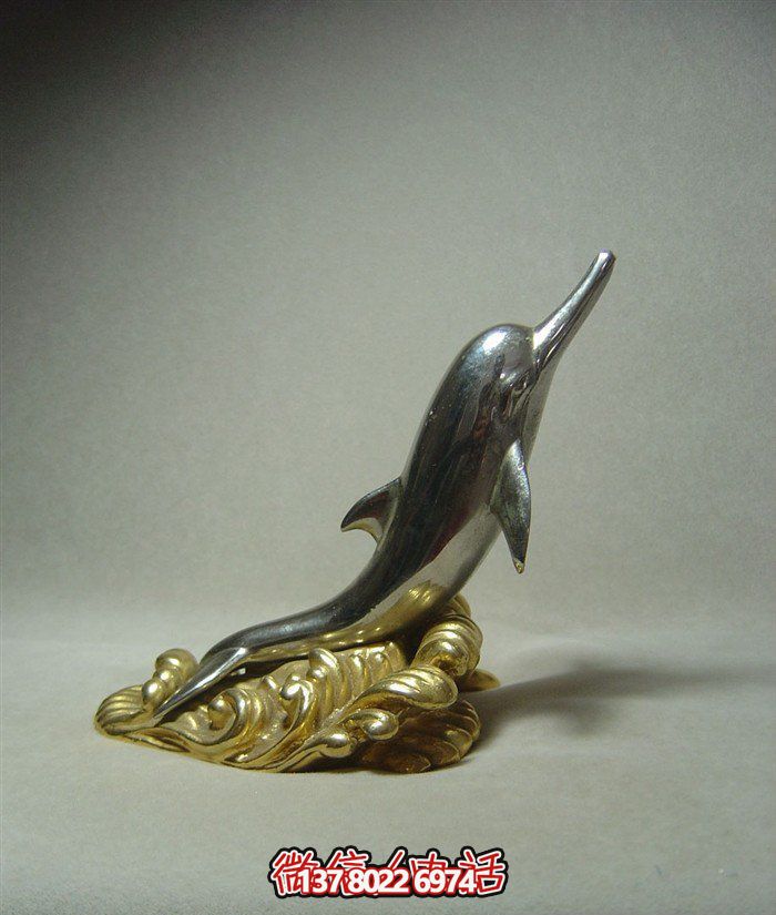不銹鋼海豚雕塑,點(diǎn)綴室內(nèi)浪花之上 不銹鋼海豚雕塑,點(diǎn)綴室內(nèi)浪花之上