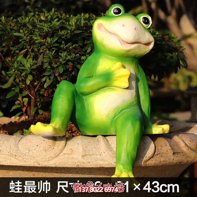 商場裝飾彩繪玻璃鋼雕塑青蛙 商場裝飾彩繪玻璃鋼雕塑青蛙