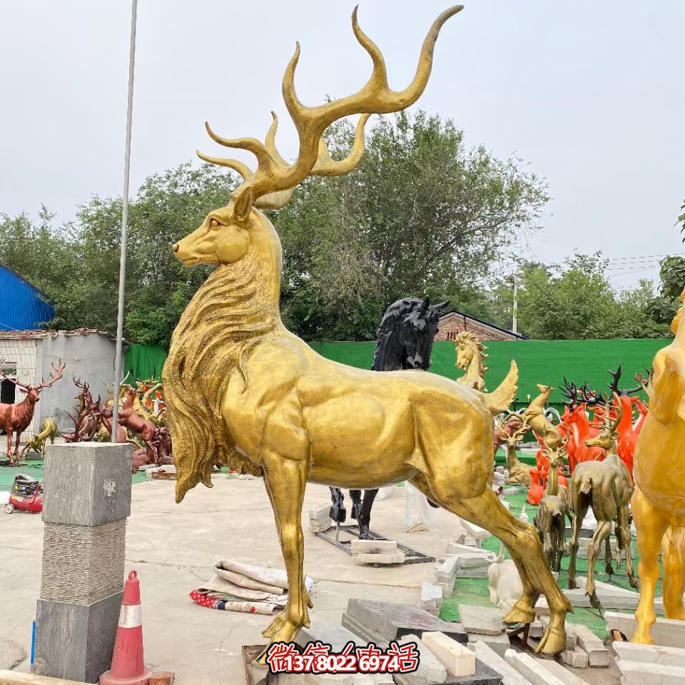 仿真大型玻璃鋼金鹿噴雕塑 仿真大型玻璃鋼金鹿噴雕塑