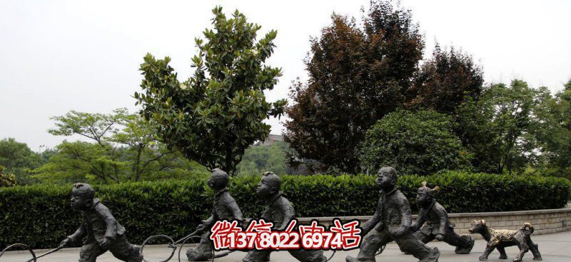 推鐵環(huán),兒童奔跑,公園雕塑銅雕 推鐵環(huán),兒童奔跑,公園雕塑銅雕