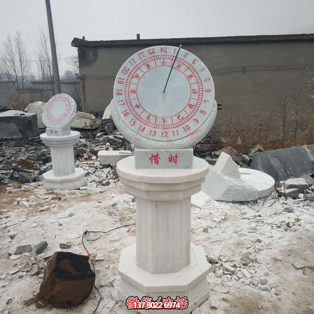 石質日晷雕塑，讓景區(qū)更加創(chuàng)意美觀！
