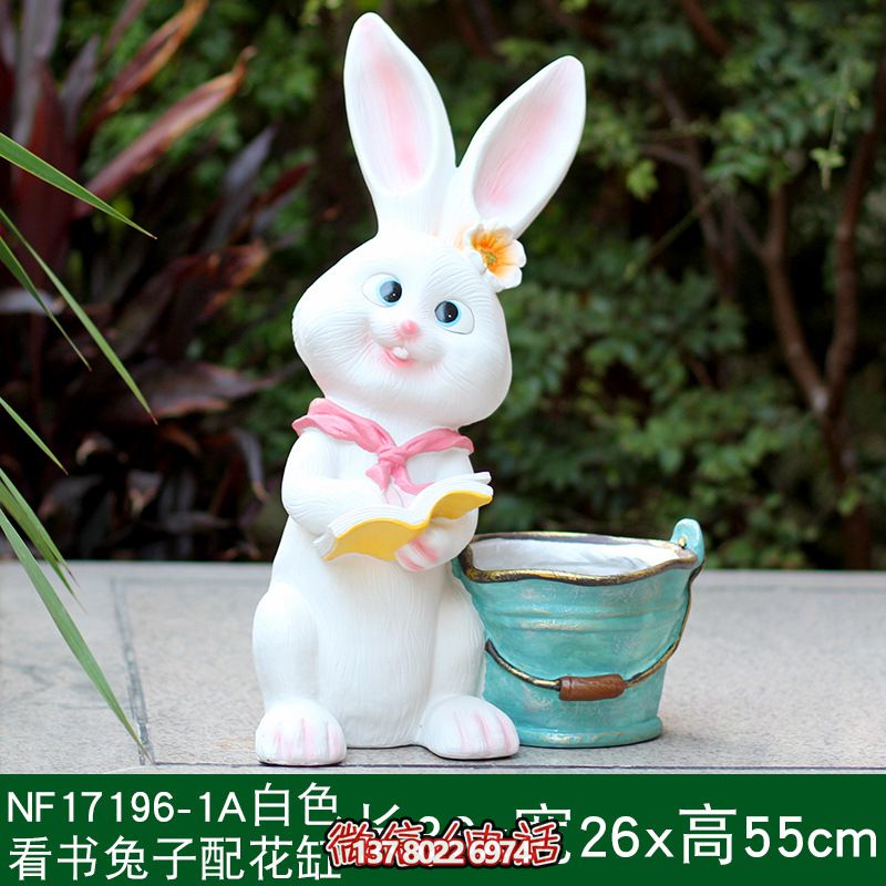 玻璃鋼兔子雕塑，為公園增色