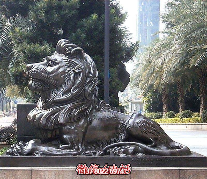 大型不銹鋼獅子雕塑，仿銅臥著雕塑
