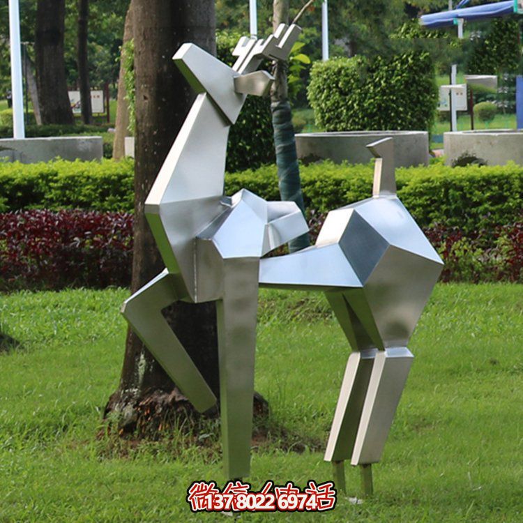 不銹鋼幾何切面鹿雕塑，優(yōu)雅動(dòng)物景觀擺件