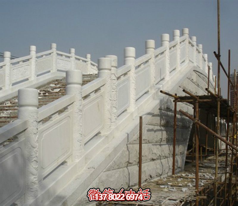 漢白玉欄桿,提升城市廣場(chǎng)拱橋風(fēng)采 漢白玉欄桿,提升城市廣場(chǎng)拱橋風(fēng)采