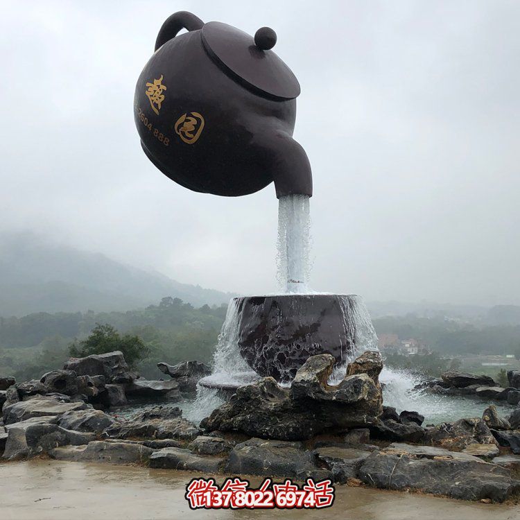這款創(chuàng)意玻璃鋼懸空流水?dāng)[件，是一款非常適合大型園林景區(qū)及戶(hù)外空間裝飾的藝術(shù)品