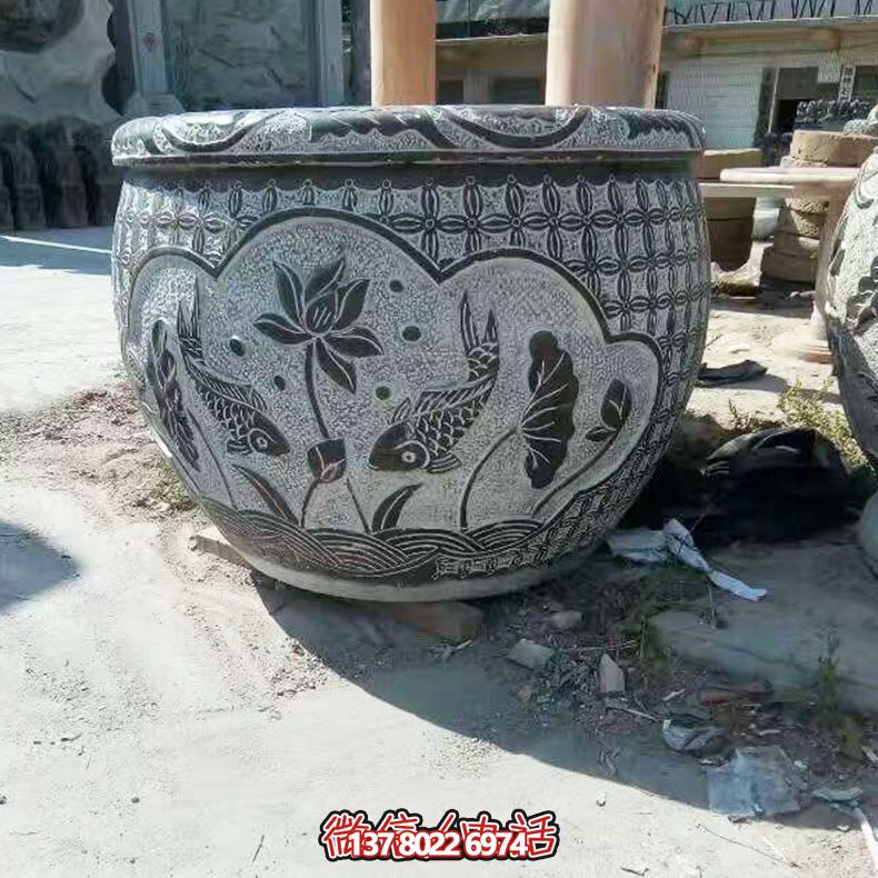 青石雙魚蓮花雕塑，養花缸精美裝飾