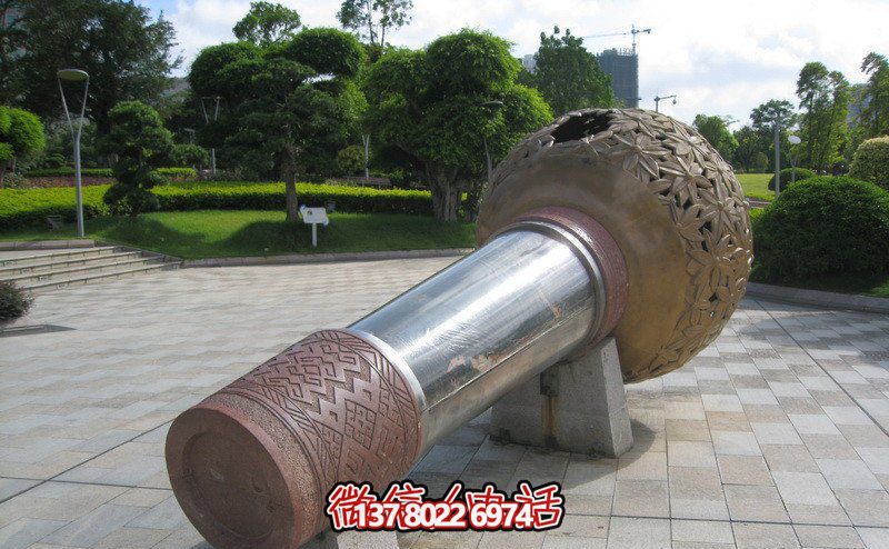 廣場公園創意不銹鋼工藝鍛造話筒雕塑 廣場公園創意不銹鋼工藝鍛造話筒雕塑